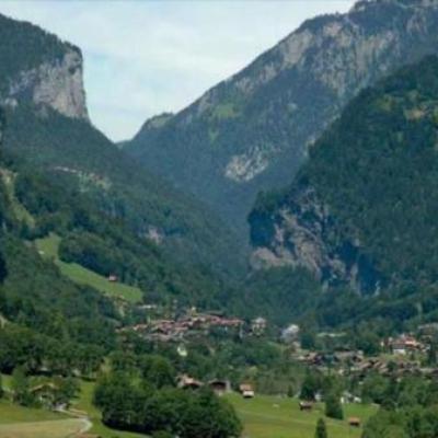 آشنایی با جاذبه های گردشگری دره عشق آشنایی با جاذبه های گردشگری دره عشق